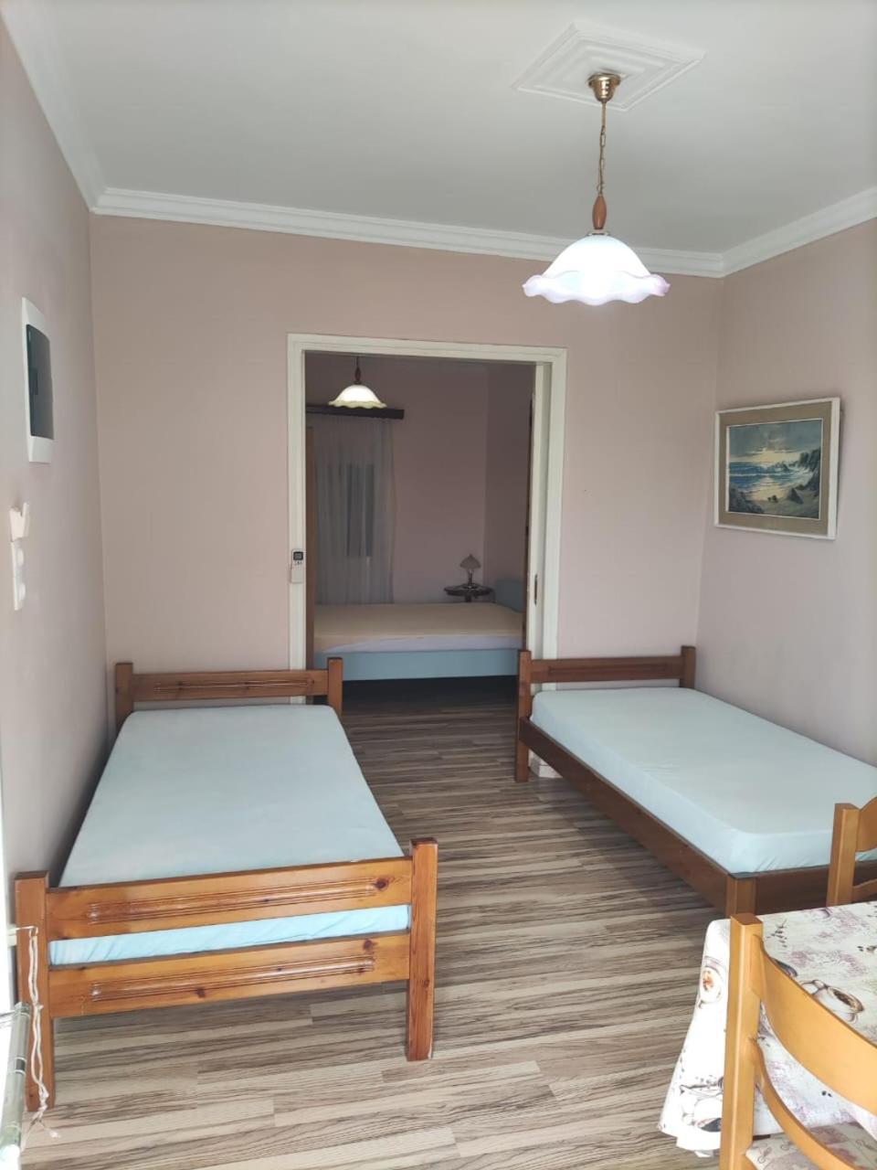 Sissy Apartment Врахати Экстерьер фото