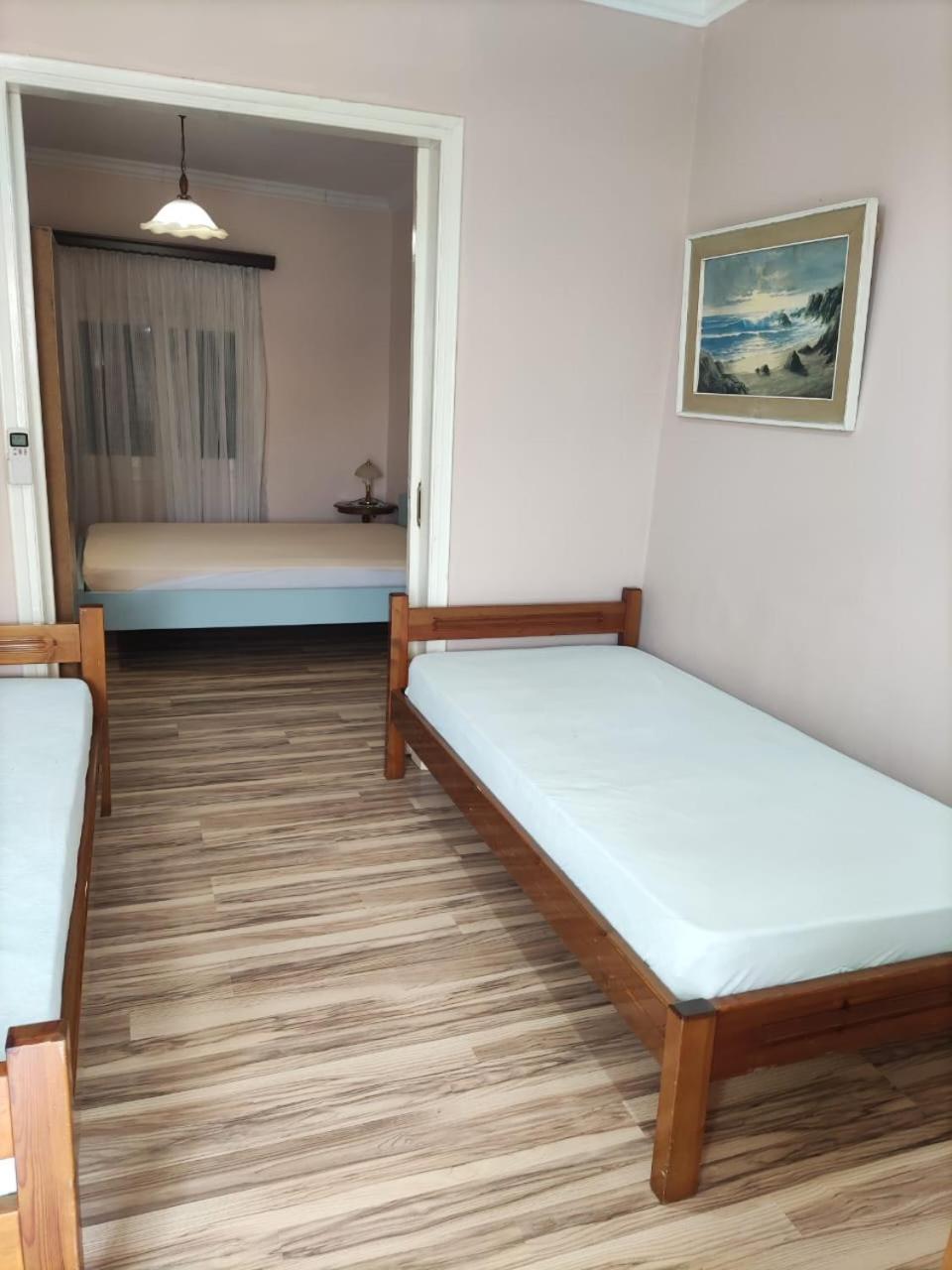 Sissy Apartment Врахати Экстерьер фото